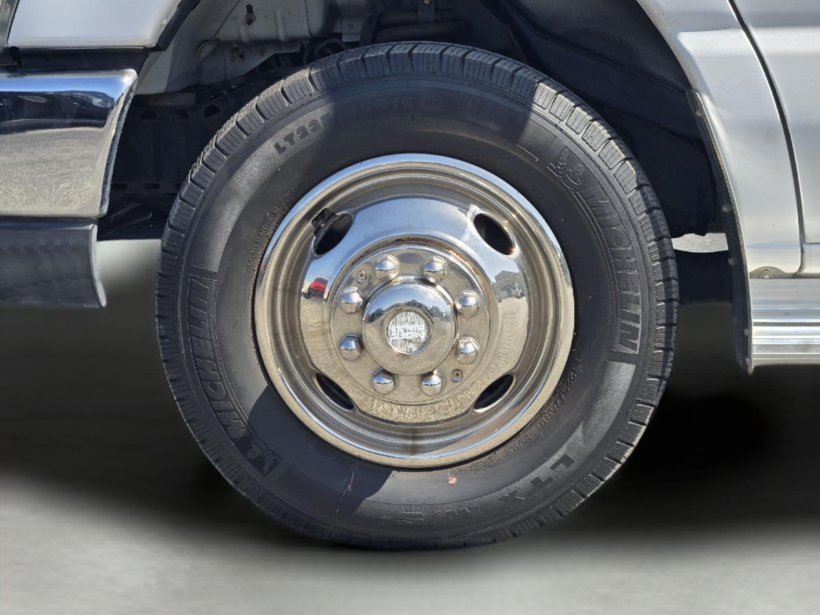 2015 Ford Econoline Commercial Cutaway E-450 SD