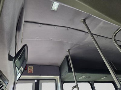 2015 Ford Econoline Commercial Cutaway E-450 SD