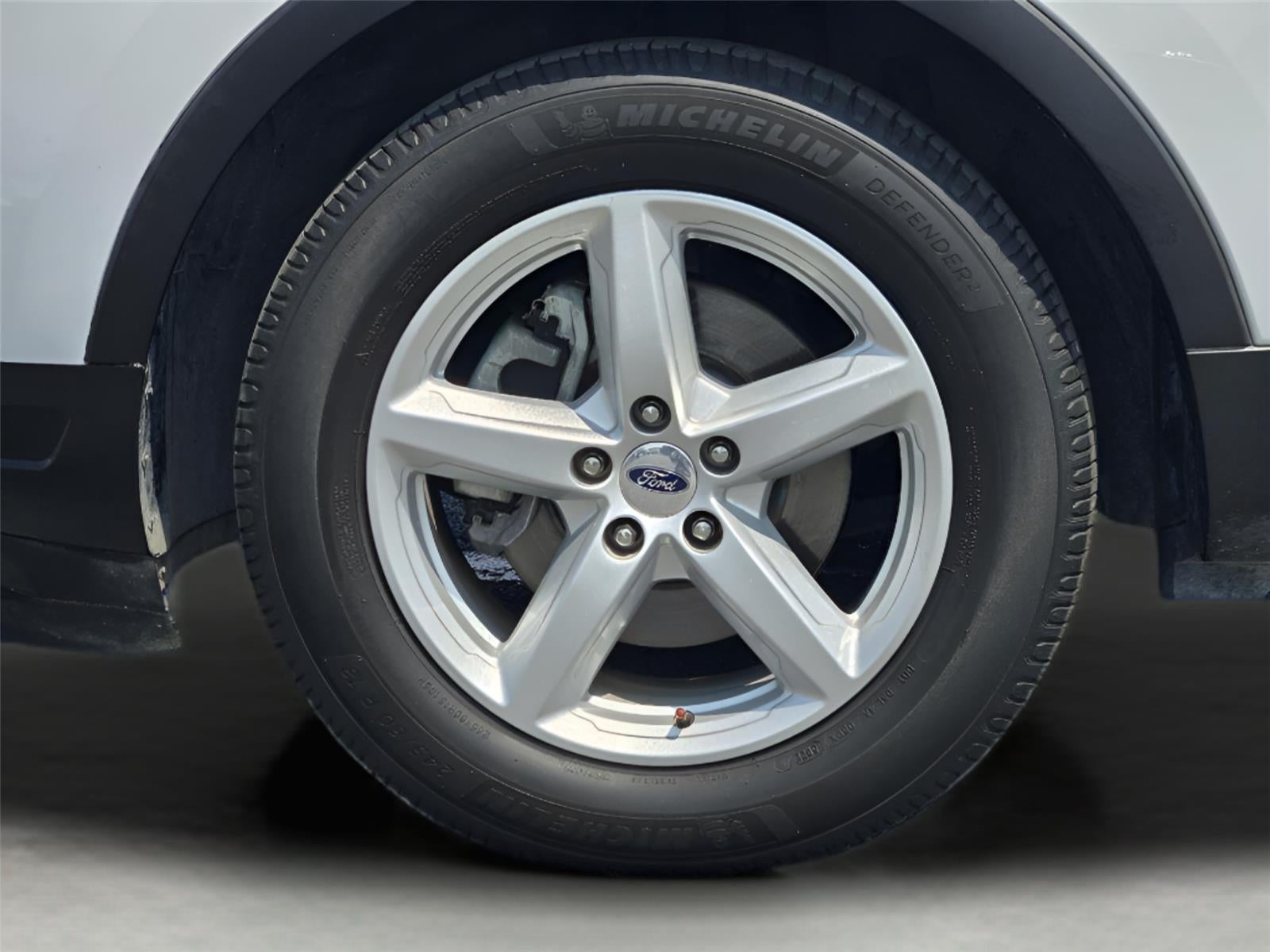 2019 Ford Explorer Base