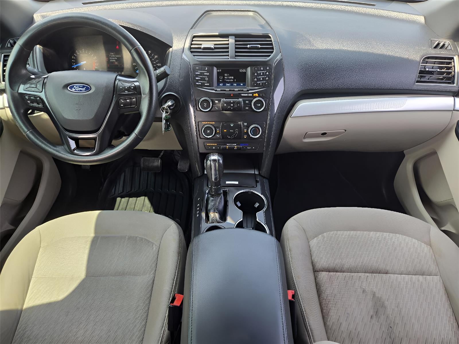 2019 Ford Explorer Base