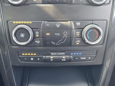 2019 Ford Explorer Base