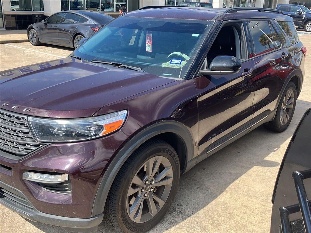 2023 Ford Explorer XLT
