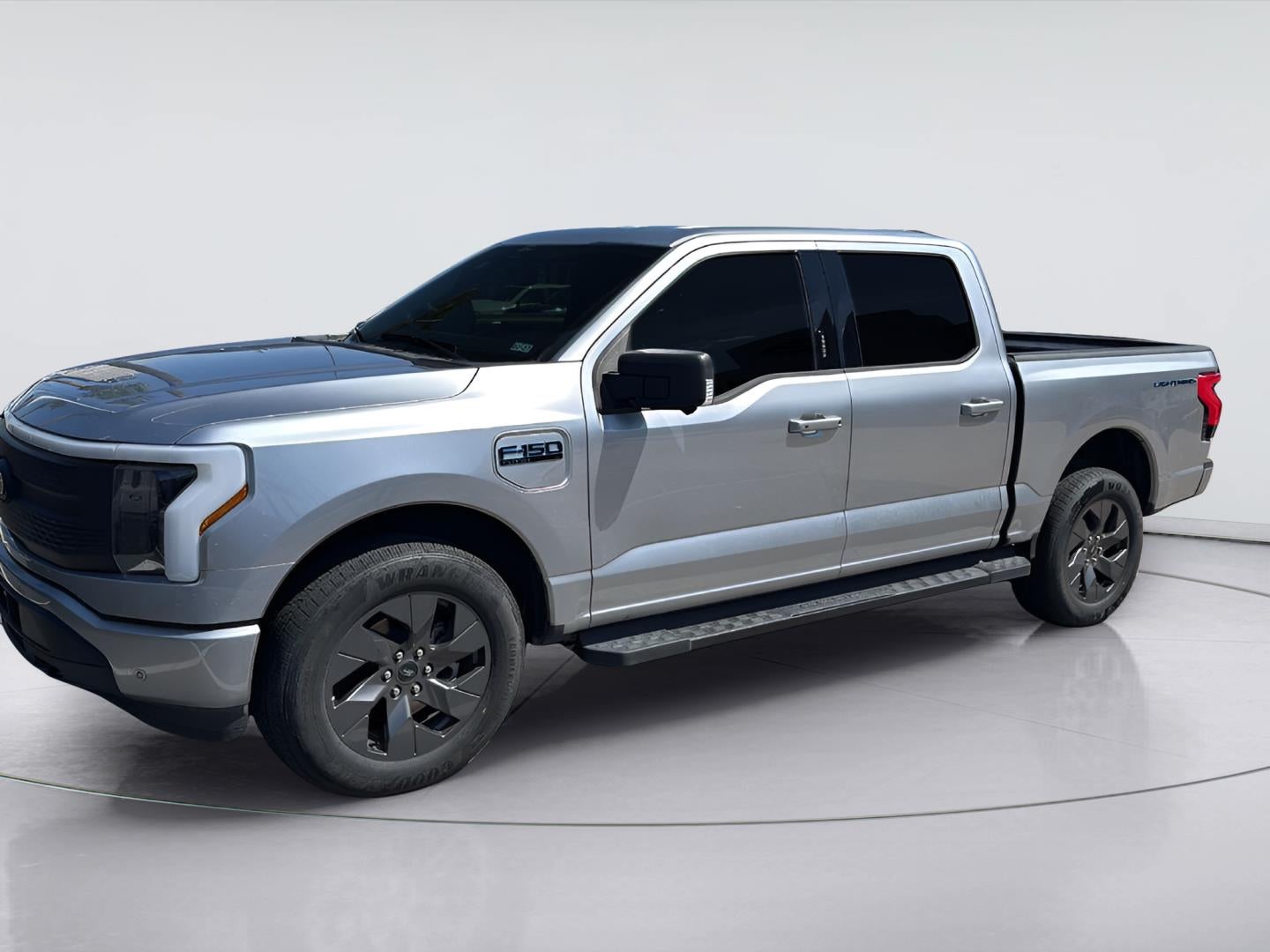 2024 Ford F-150 Lightning Flash
