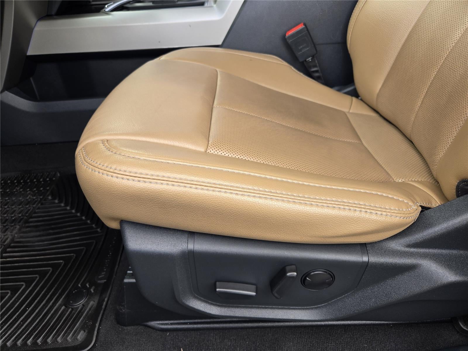 2022 Ford Super Duty F-250 SRW LARIAT