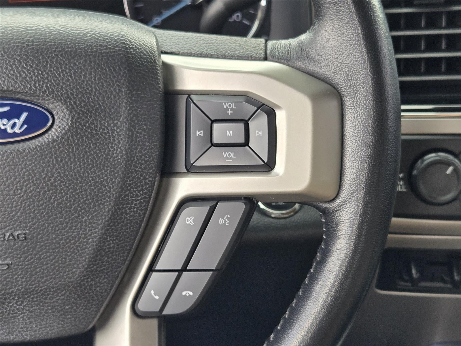 2022 Ford Super Duty F-250 SRW LARIAT