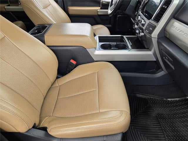 2022 Ford Super Duty F-250 SRW LARIAT