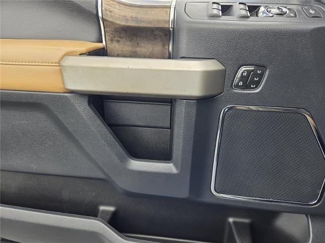 2022 Ford Super Duty F-250 SRW LARIAT