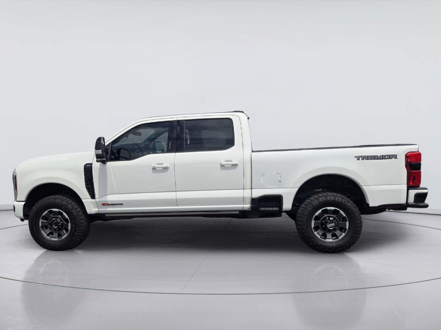 2024 Ford Super Duty F-250 Lariat