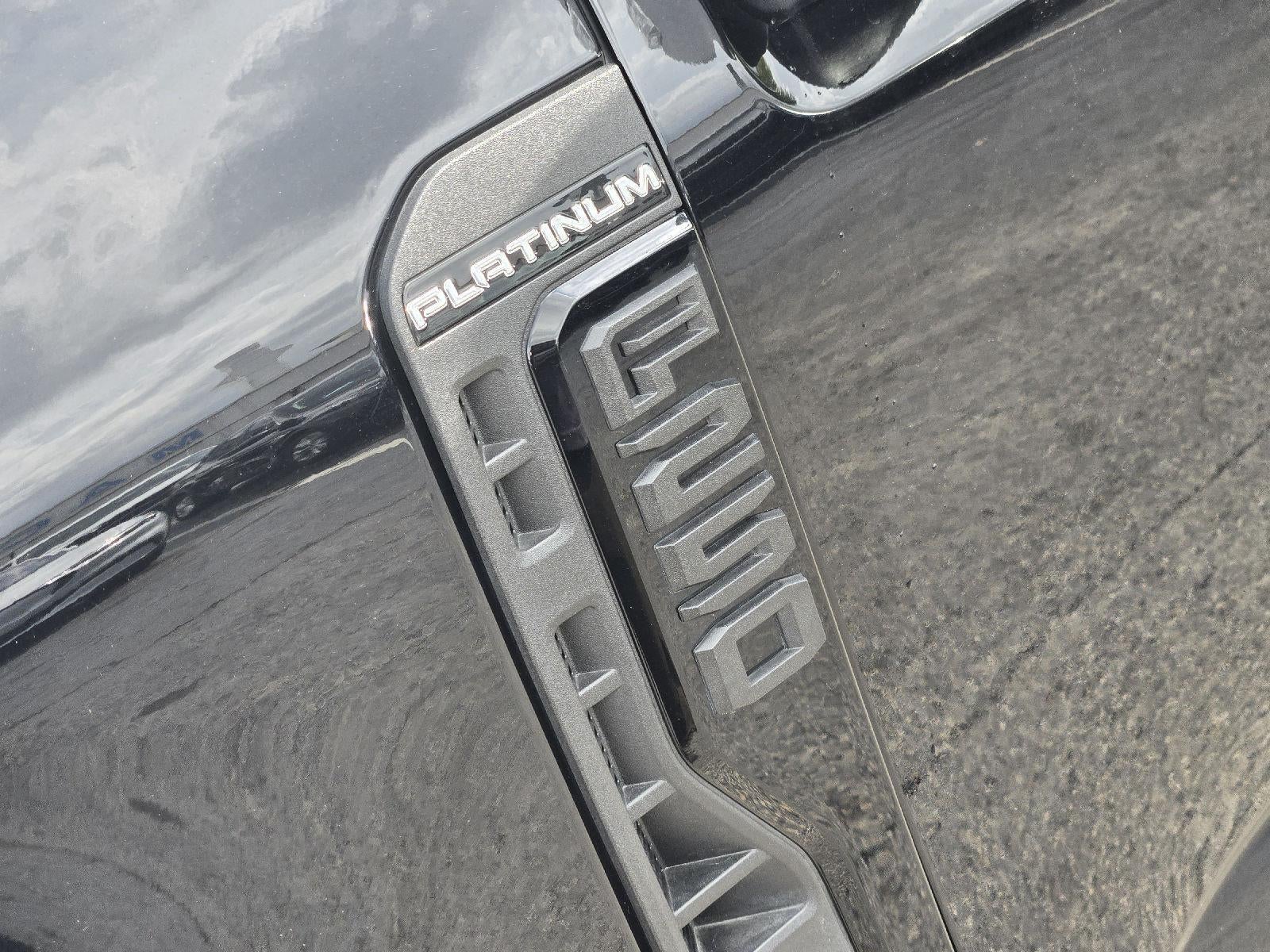 2025 Ford Super Duty F-250 Platinum
