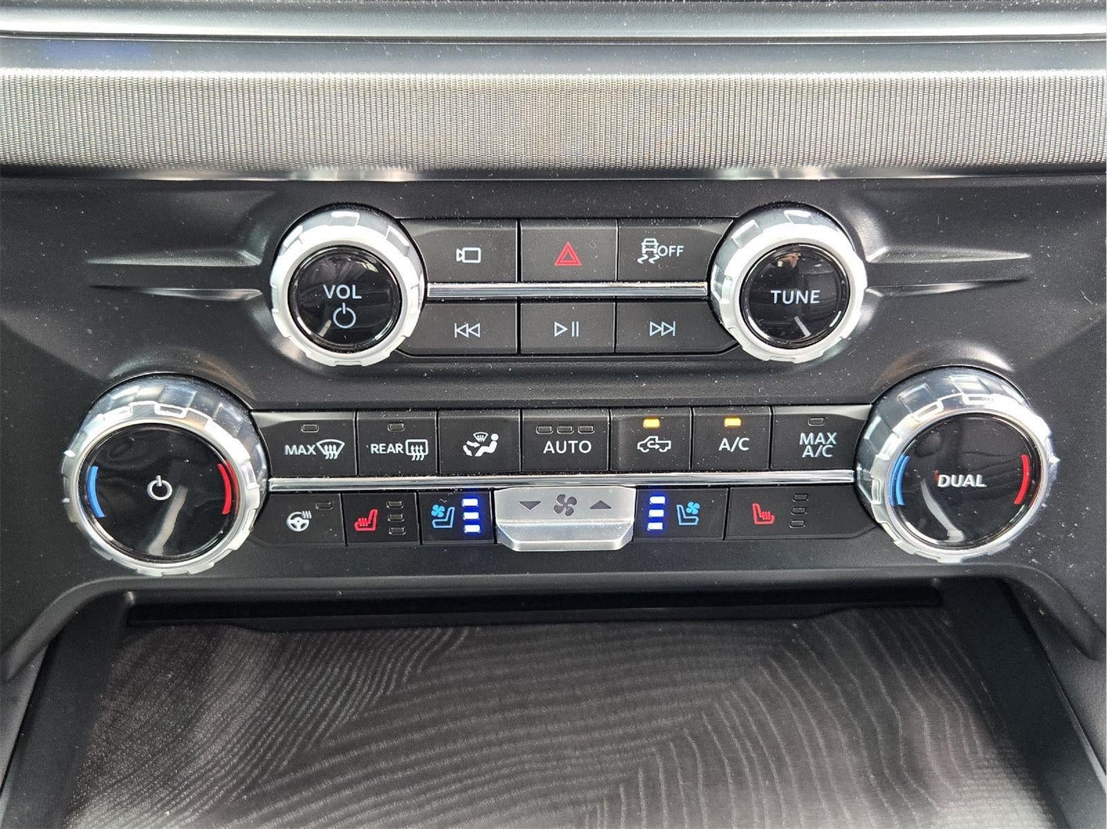2025 Ford Super Duty F-250 Platinum