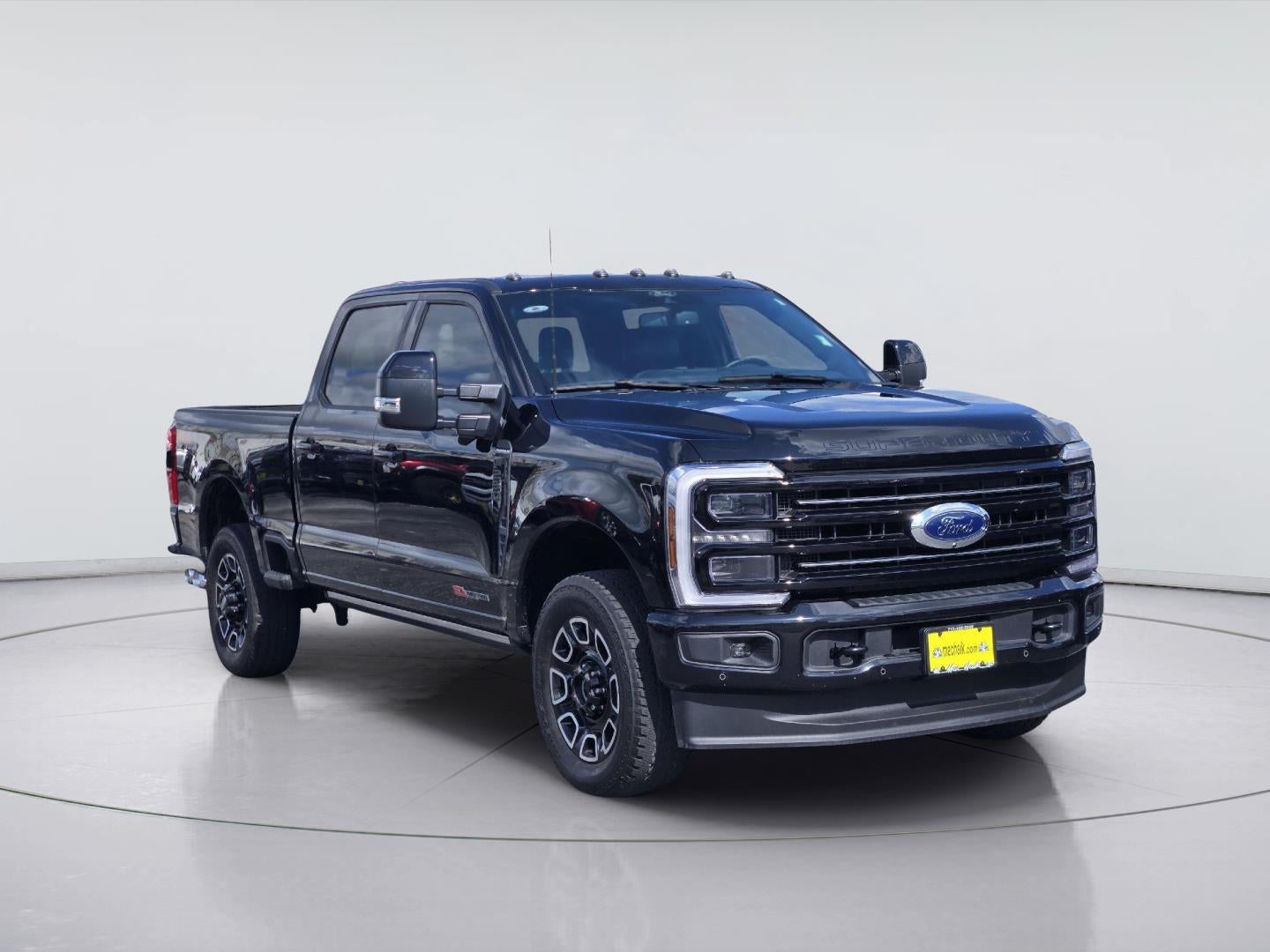 2025 Ford Super Duty F-250 Platinum