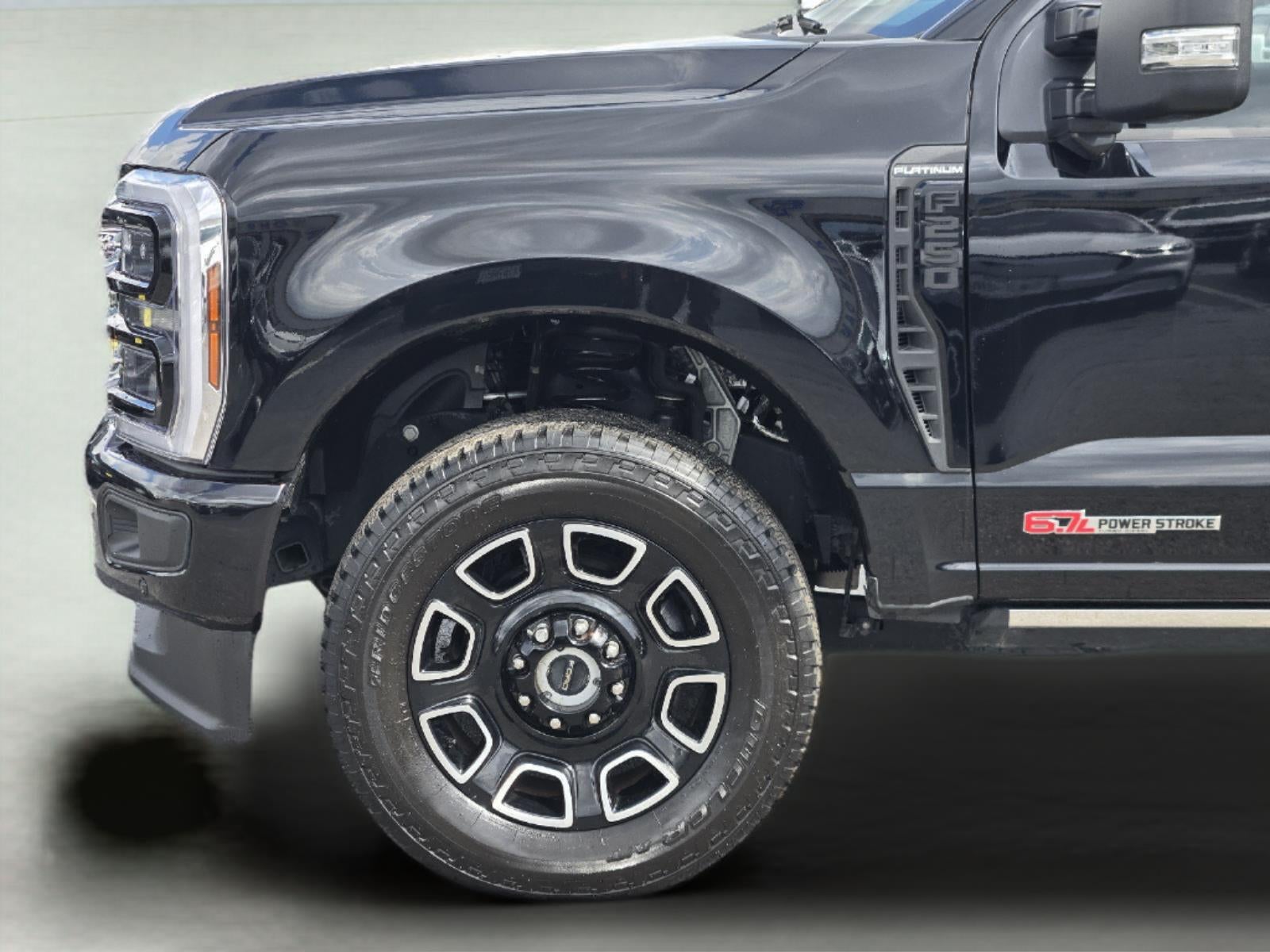 2025 Ford Super Duty F-250 Platinum
