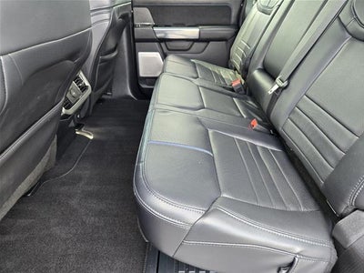 2025 Ford Super Duty F-250 Platinum