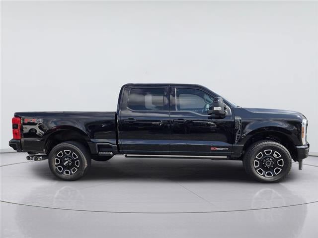 2025 Ford Super Duty F-250 Platinum