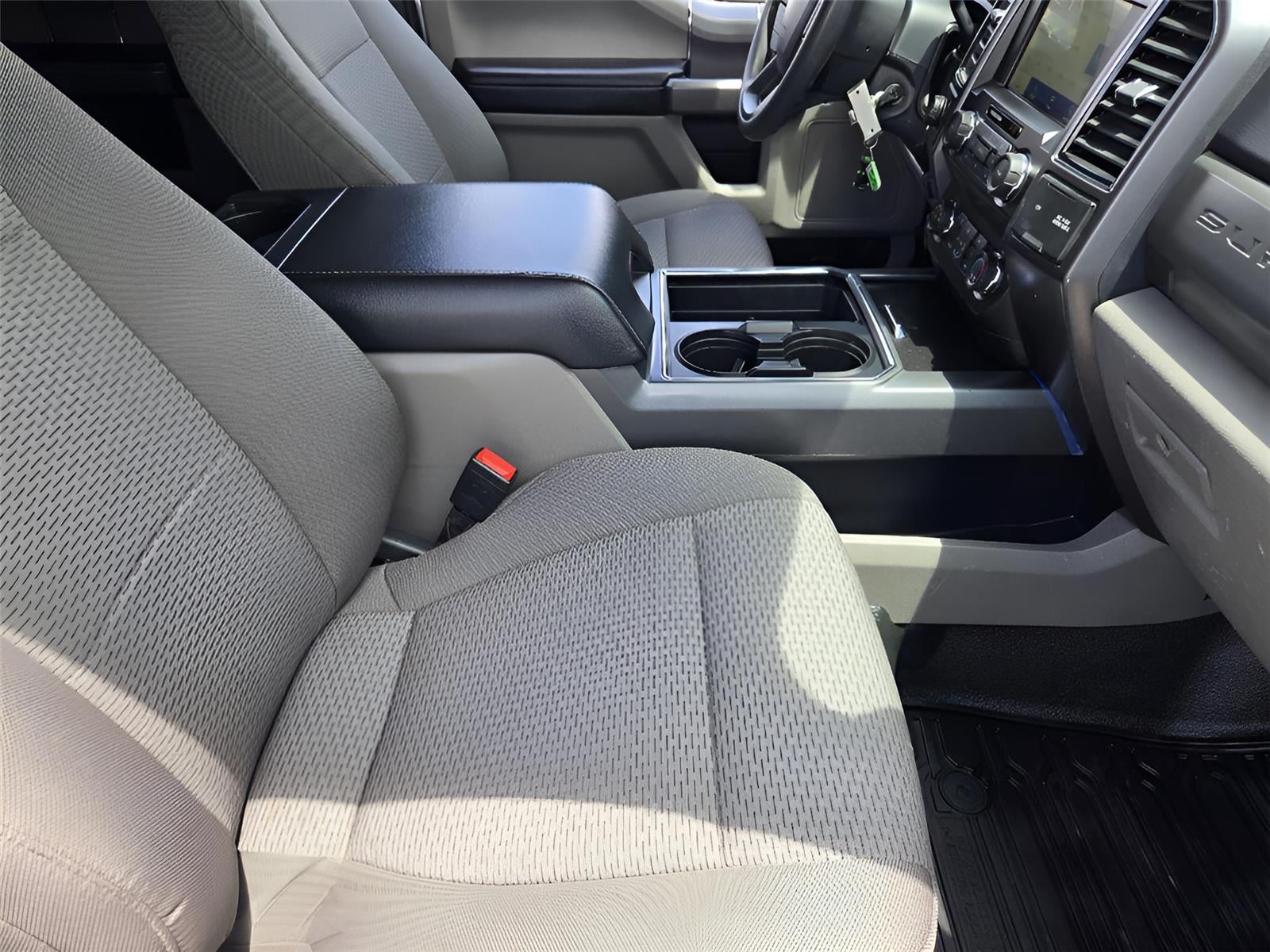 2022 Ford Super Duty F-250 SRW XLT