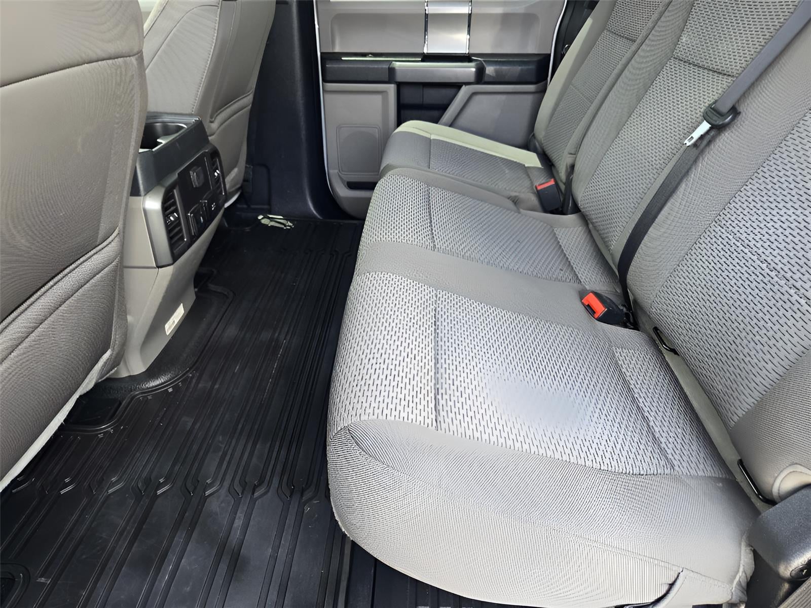 2022 Ford Super Duty F-250 SRW XLT