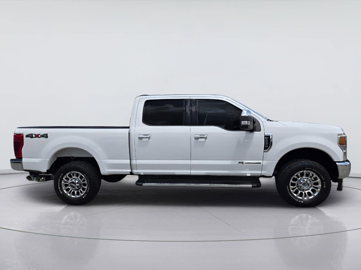 2022 Ford Super Duty F-250 SRW XLT