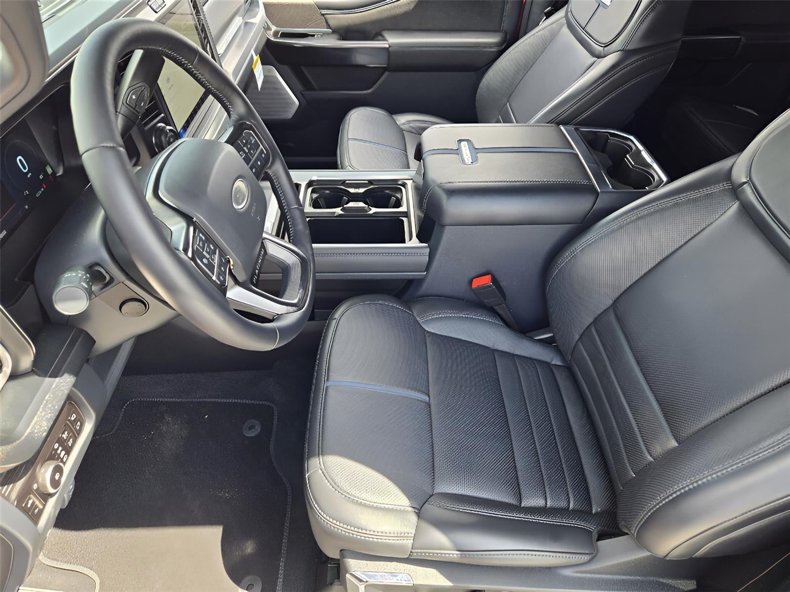 2025 Ford Super Duty F-250 Srw Platinum