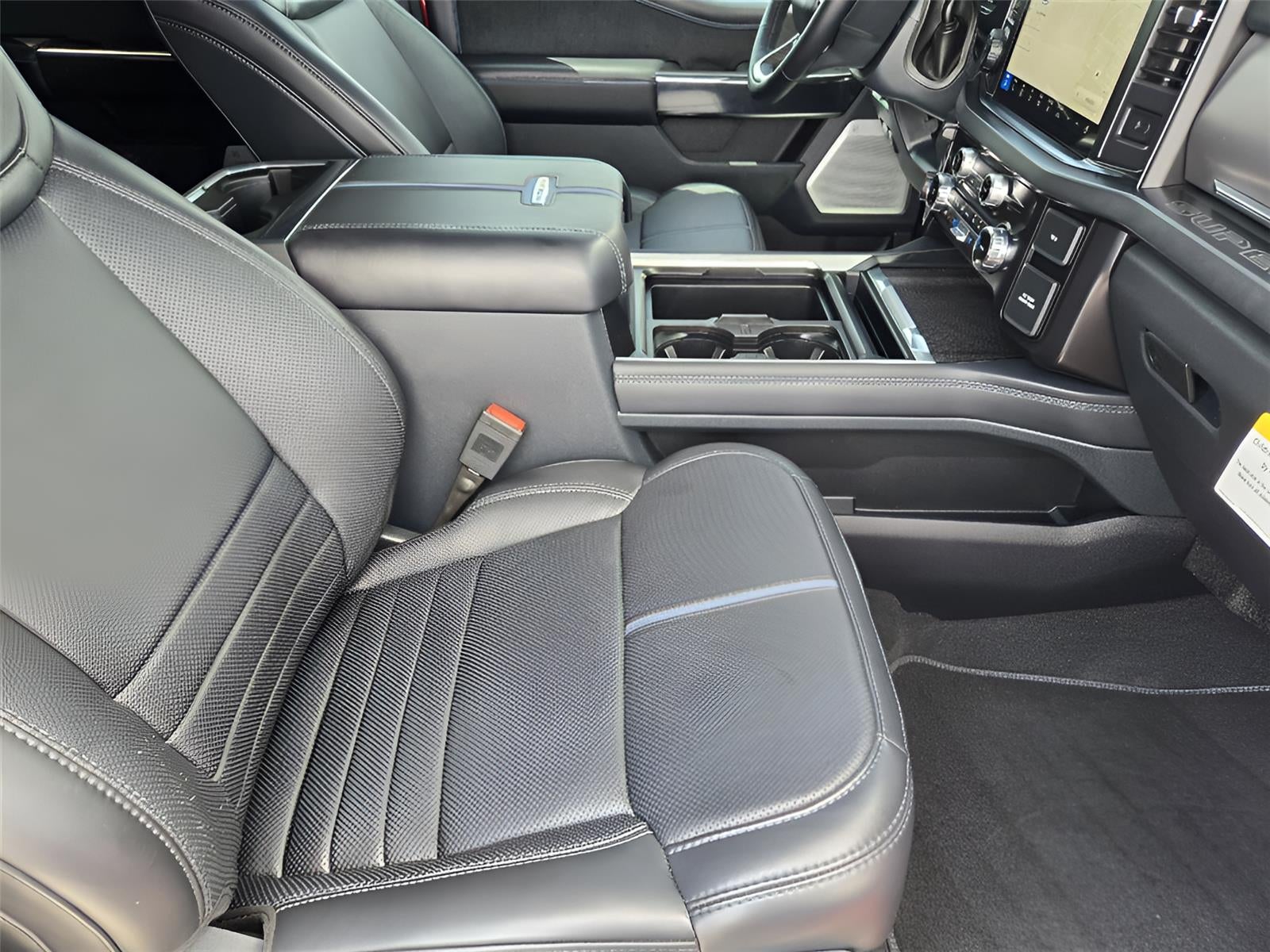 2025 Ford Super Duty F-250 Srw Platinum