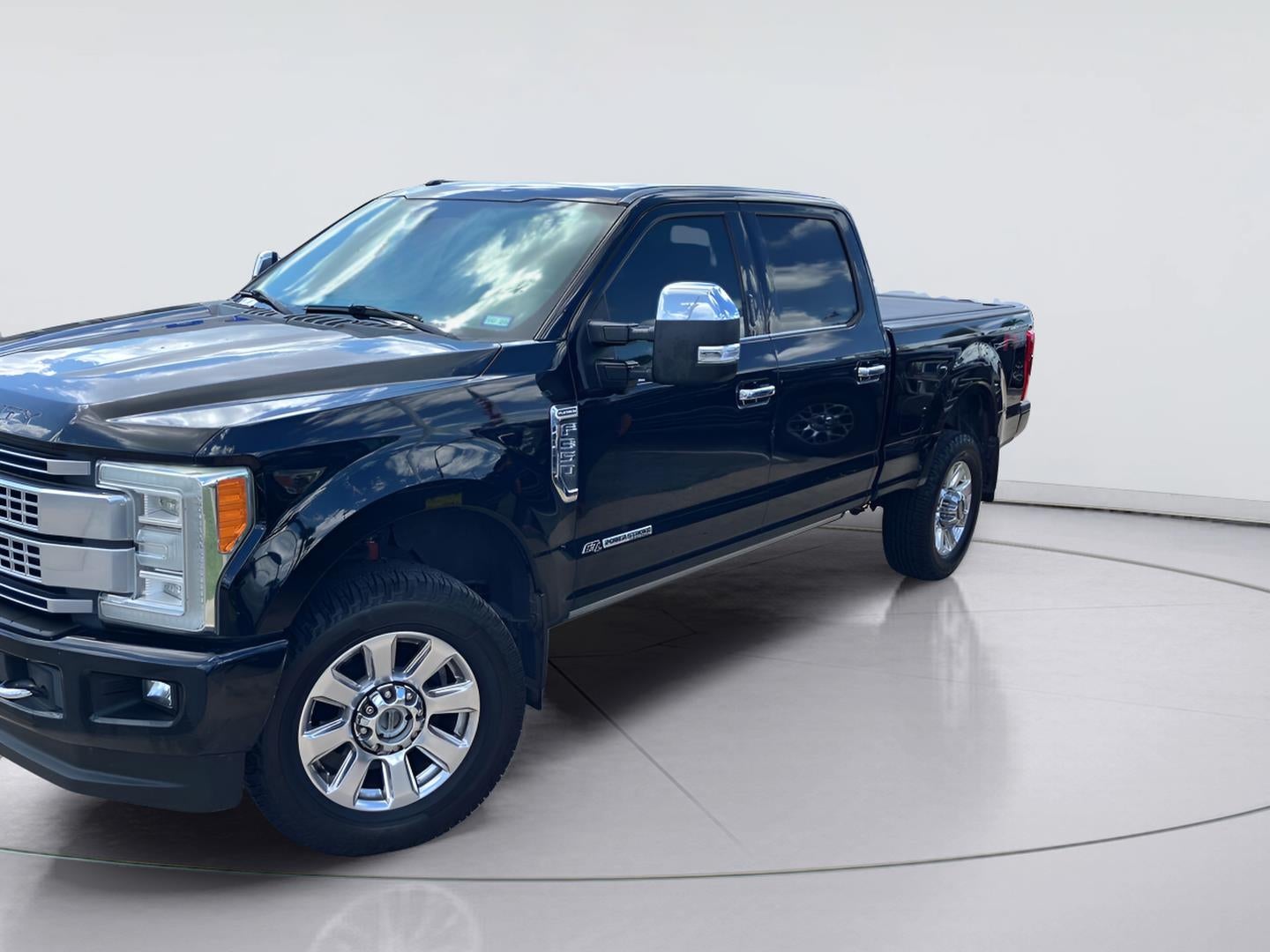 2017 Ford Super Duty F-350 Platinum
