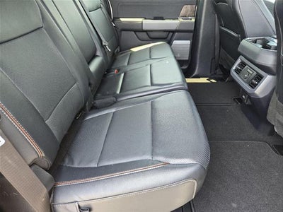 2024 Ford Super Duty F-350 SRW LARIAT