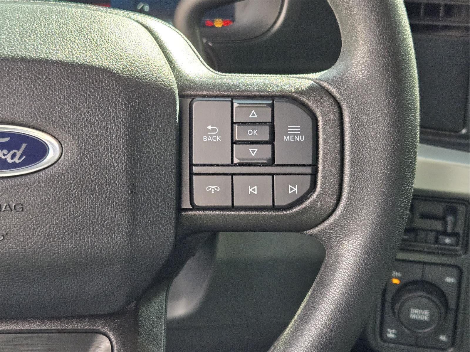 2025 Ford Super Duty F-350 XLT
