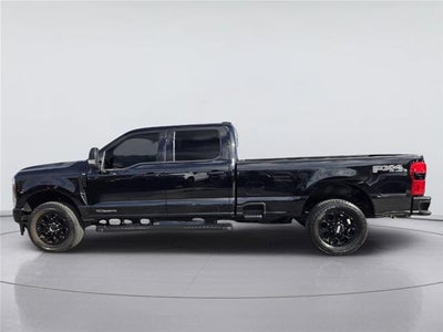 2025 Ford Super Duty F-350 XLT