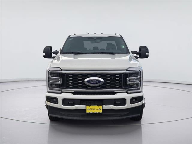 2025 Ford Super Duty F-350 DRW Platinum
