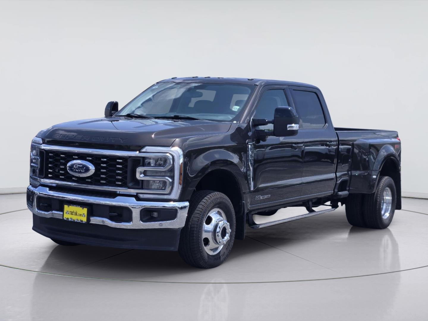 2024 Ford Super Duty F-350 DRW LARIAT