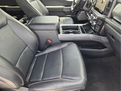 2024 Ford Super Duty F-350 DRW LARIAT