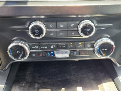 2024 Ford Super Duty F-350 DRW LARIAT