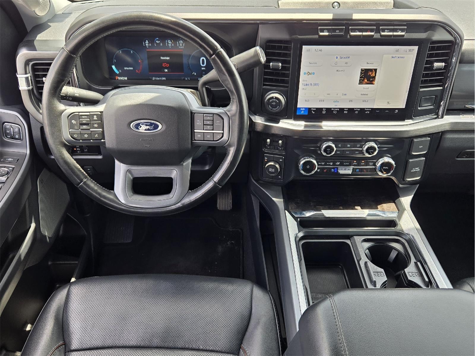 2024 Ford Super Duty F-350 DRW LARIAT