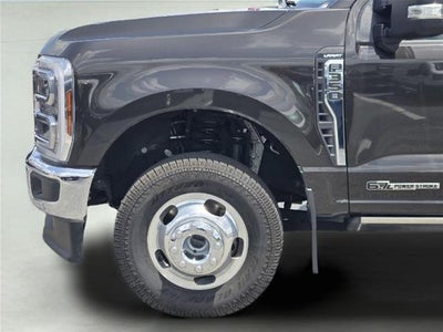 2024 Ford Super Duty F-350 DRW LARIAT
