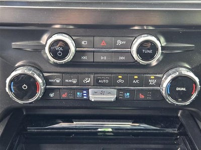 2026 Ford Super Duty F-450 DRW Lariat