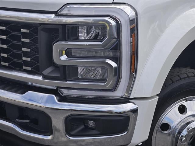 2026 Ford Super Duty F-450 DRW Lariat