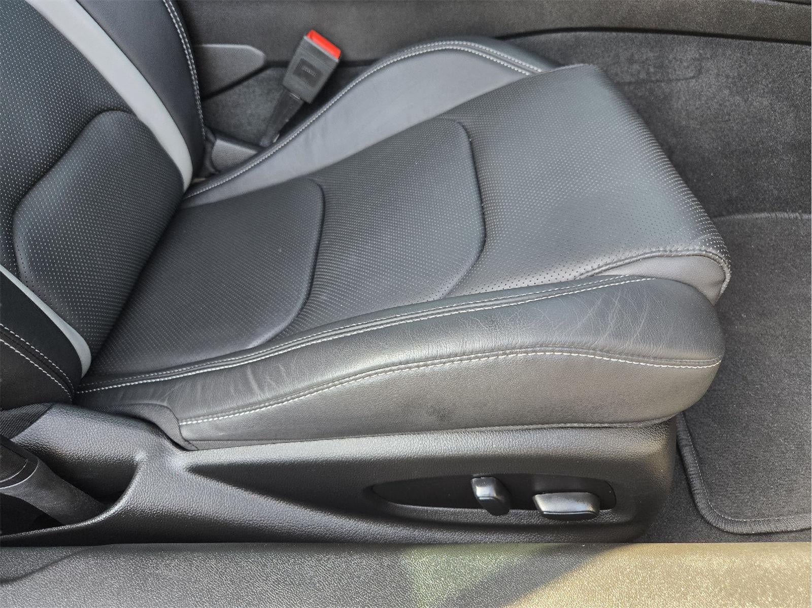 2024 Chevrolet Camaro 2LT