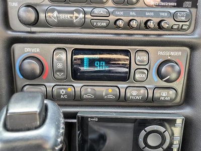 2004 Chevrolet Corvette Base