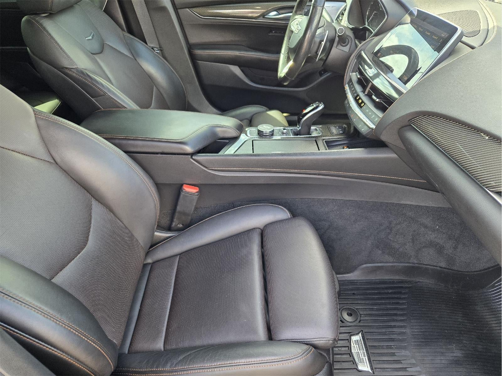 2022 Cadillac Ct5 Sport