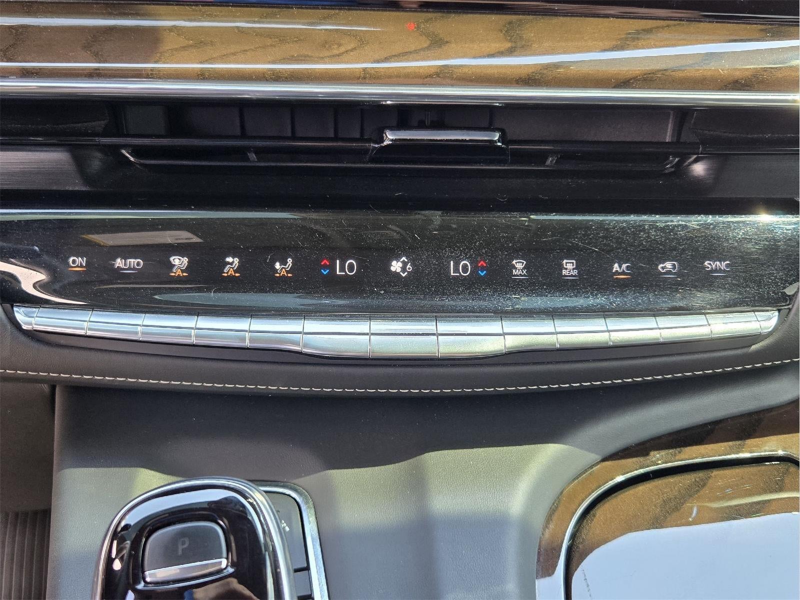 2024 Cadillac Escalade 4WD Sport Platinum