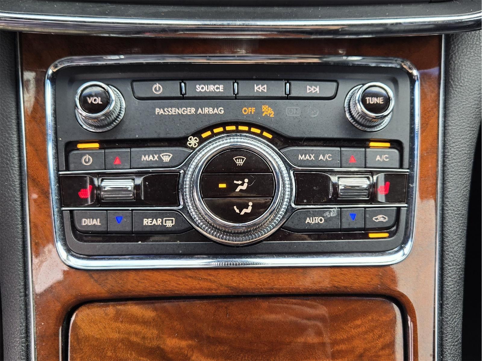 2020 Lincoln Continental Standard