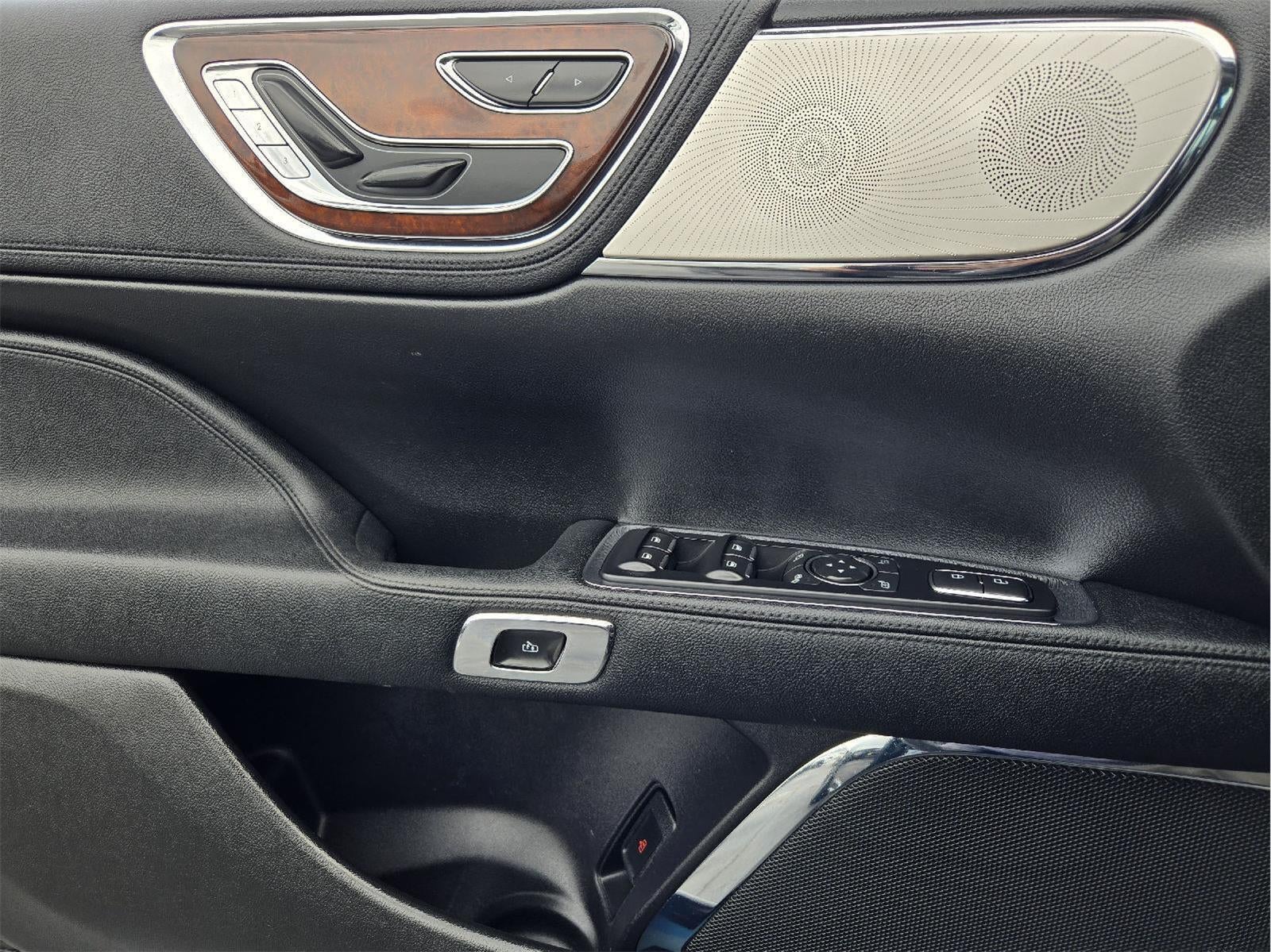 2020 Lincoln Continental Standard