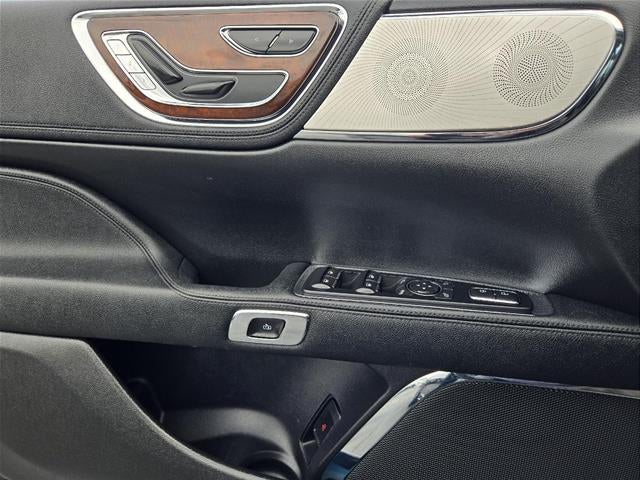 2020 Lincoln Continental Standard
