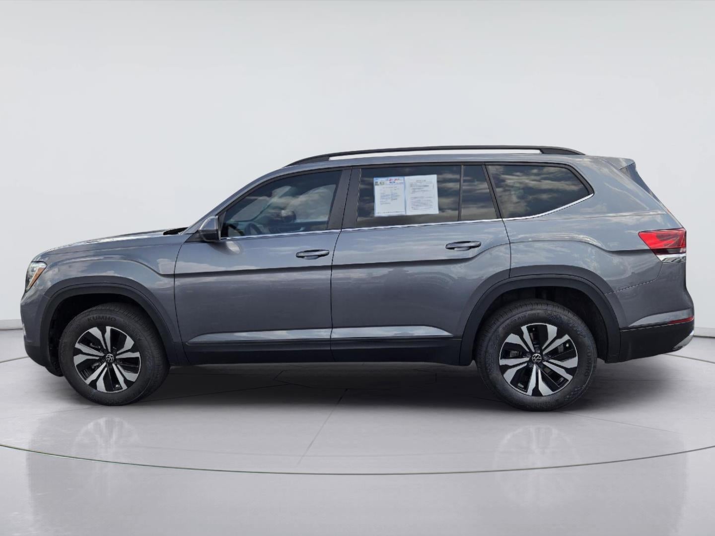 2024 Volkswagen Atlas 2.0T SE