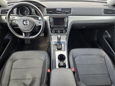 2019 Volkswagen Passat 2.0T Wolfsburg Edition
