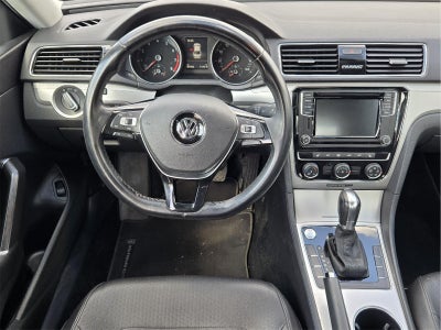 2019 Volkswagen Passat 2.0T Wolfsburg Edition