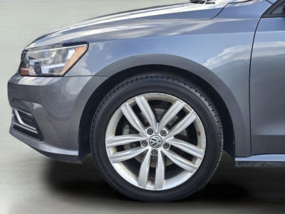 2019 Volkswagen Passat 2.0T Wolfsburg Edition