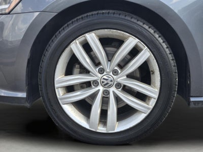 2019 Volkswagen Passat 2.0T Wolfsburg Edition