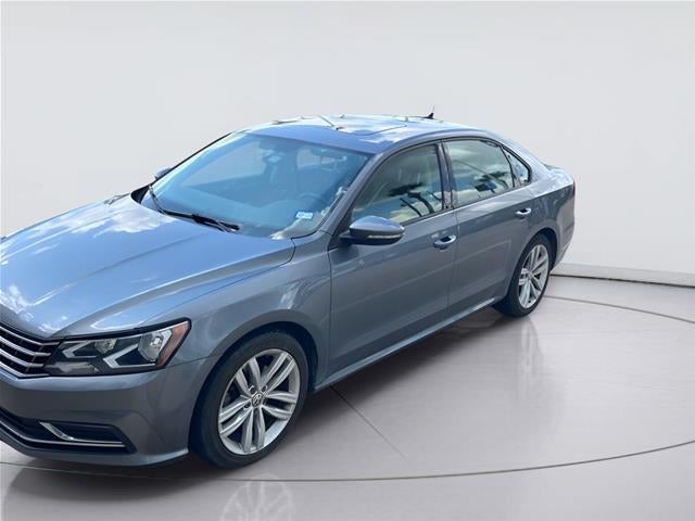 2019 Volkswagen Passat 2.0T Wolfsburg Edition
