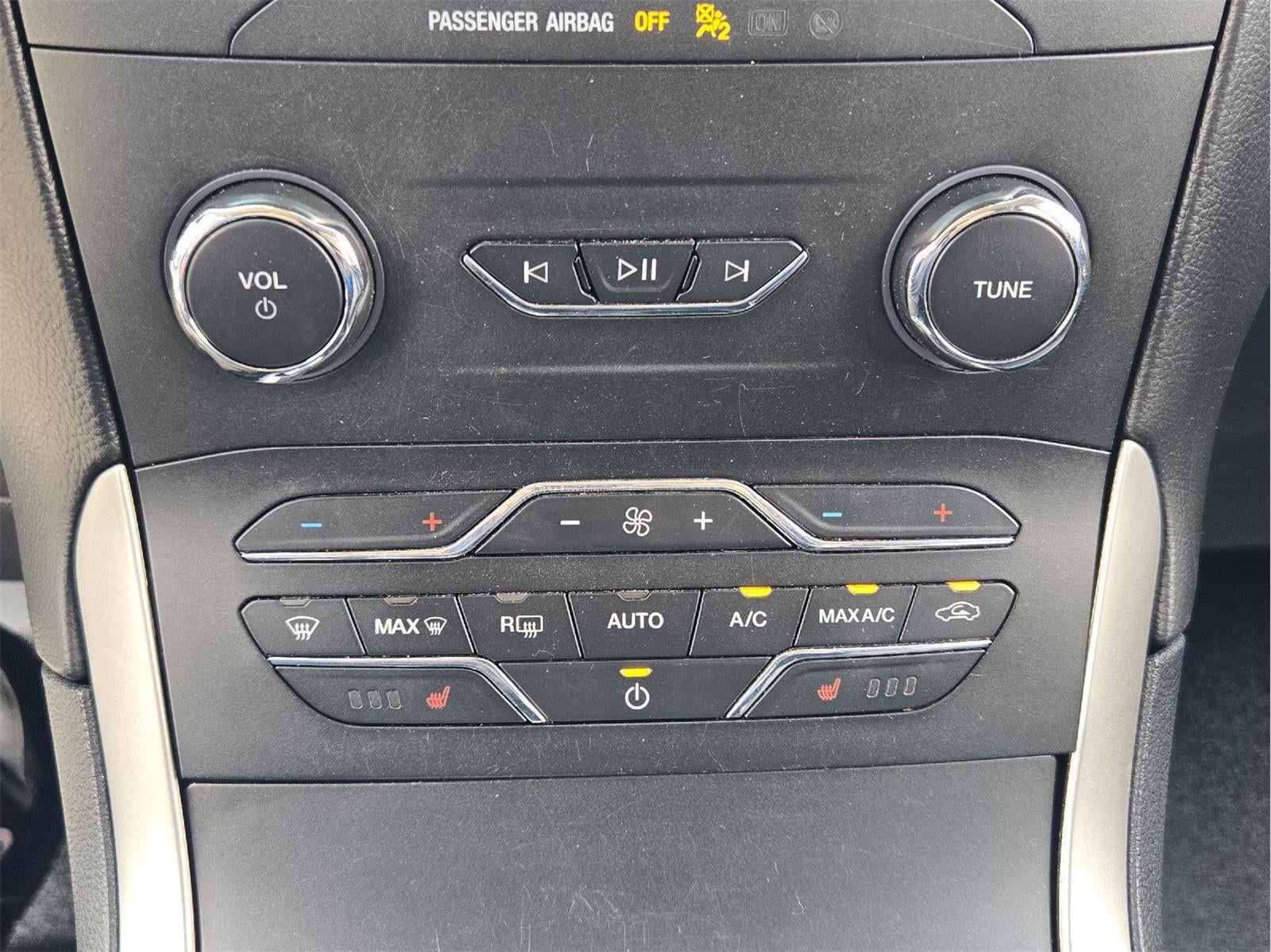 2020 Ford Edge SEL