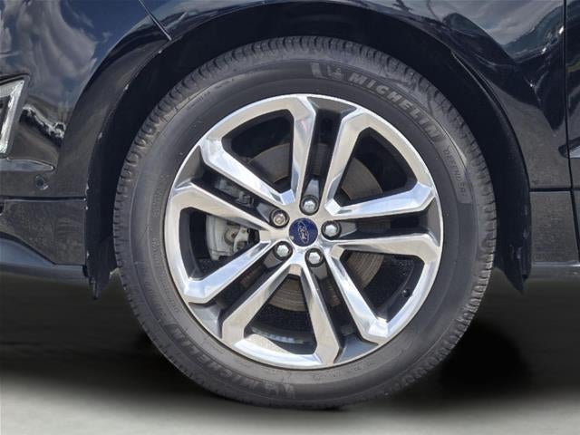 2016 Ford Edge Sport
